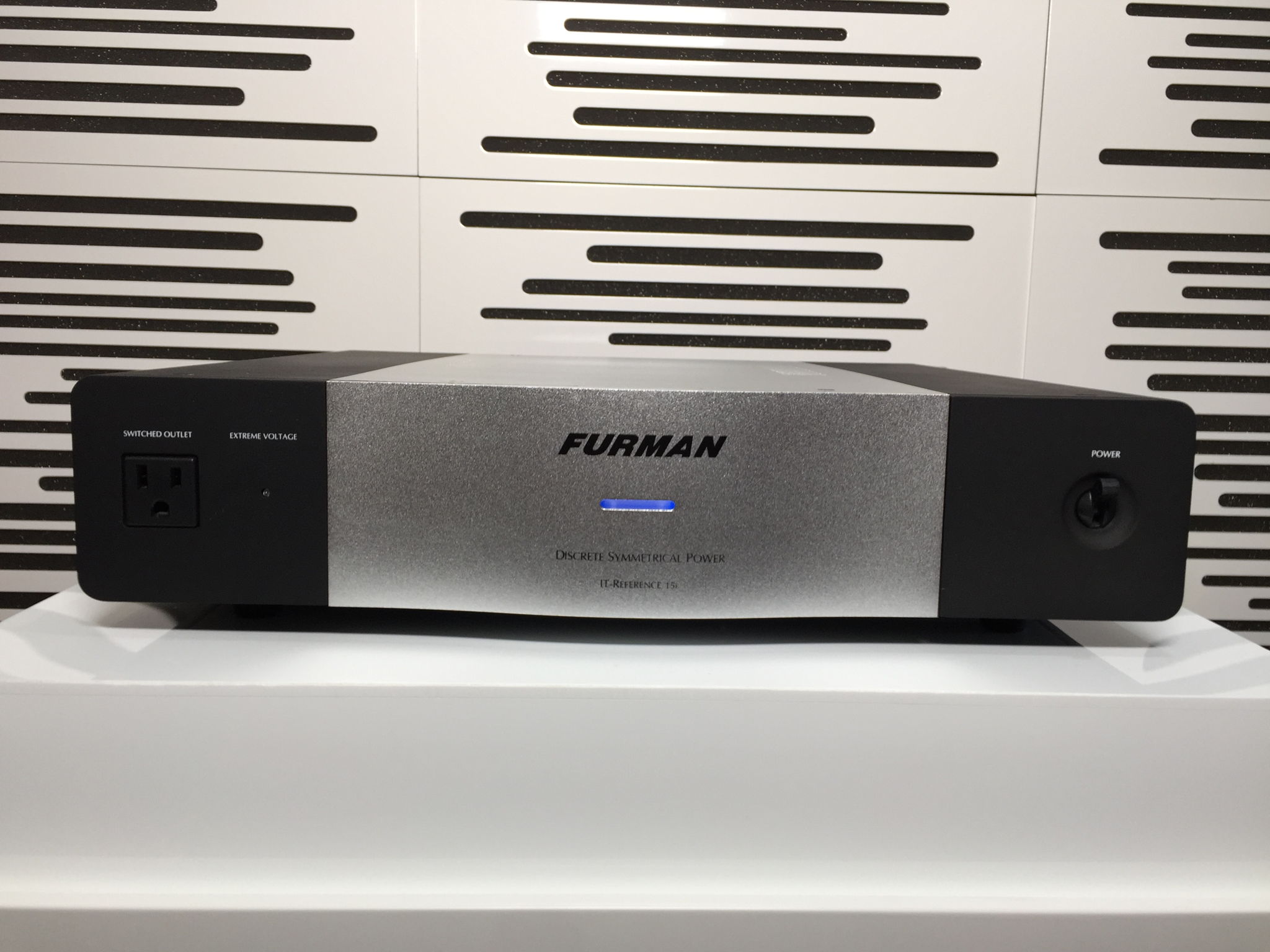 FURMAN IT-REFERENCE 15i POWER CONDITIONER 2