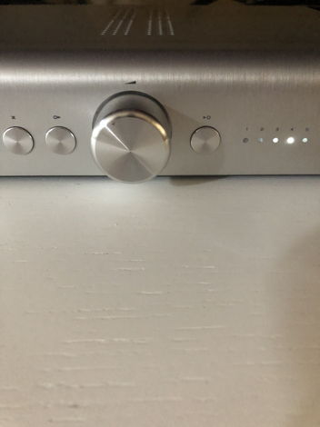 Schiit Freya S active or passive preamp. in silver mint...