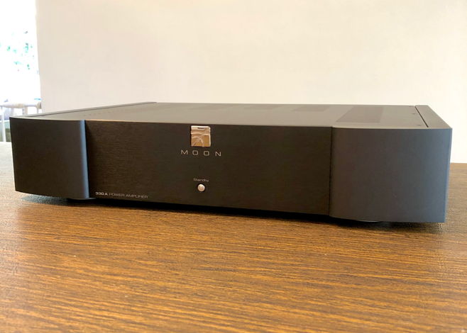 Simaudio Moon 330A Stereo Amplifier in Black