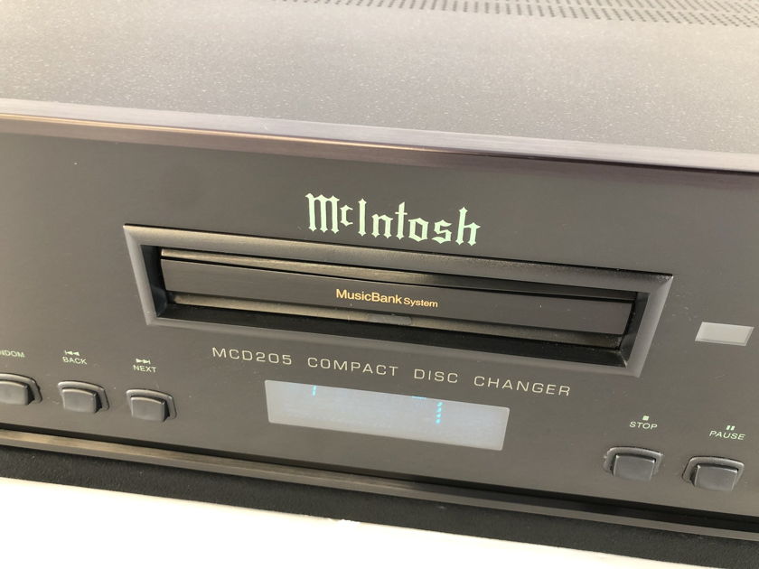 McIntosh MCD205 Five Disc CD Changer