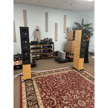 Neat Acoustics Ultimatum XL10 - Store Demo!
