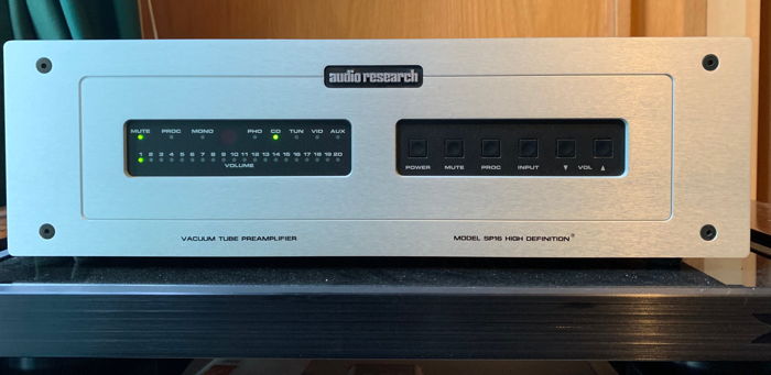Audio Research SP-16 SILVER + REMOTE.MAJOR PRICE REDUCT...