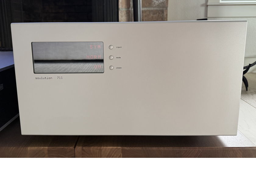 Soulution 711 Amplifier