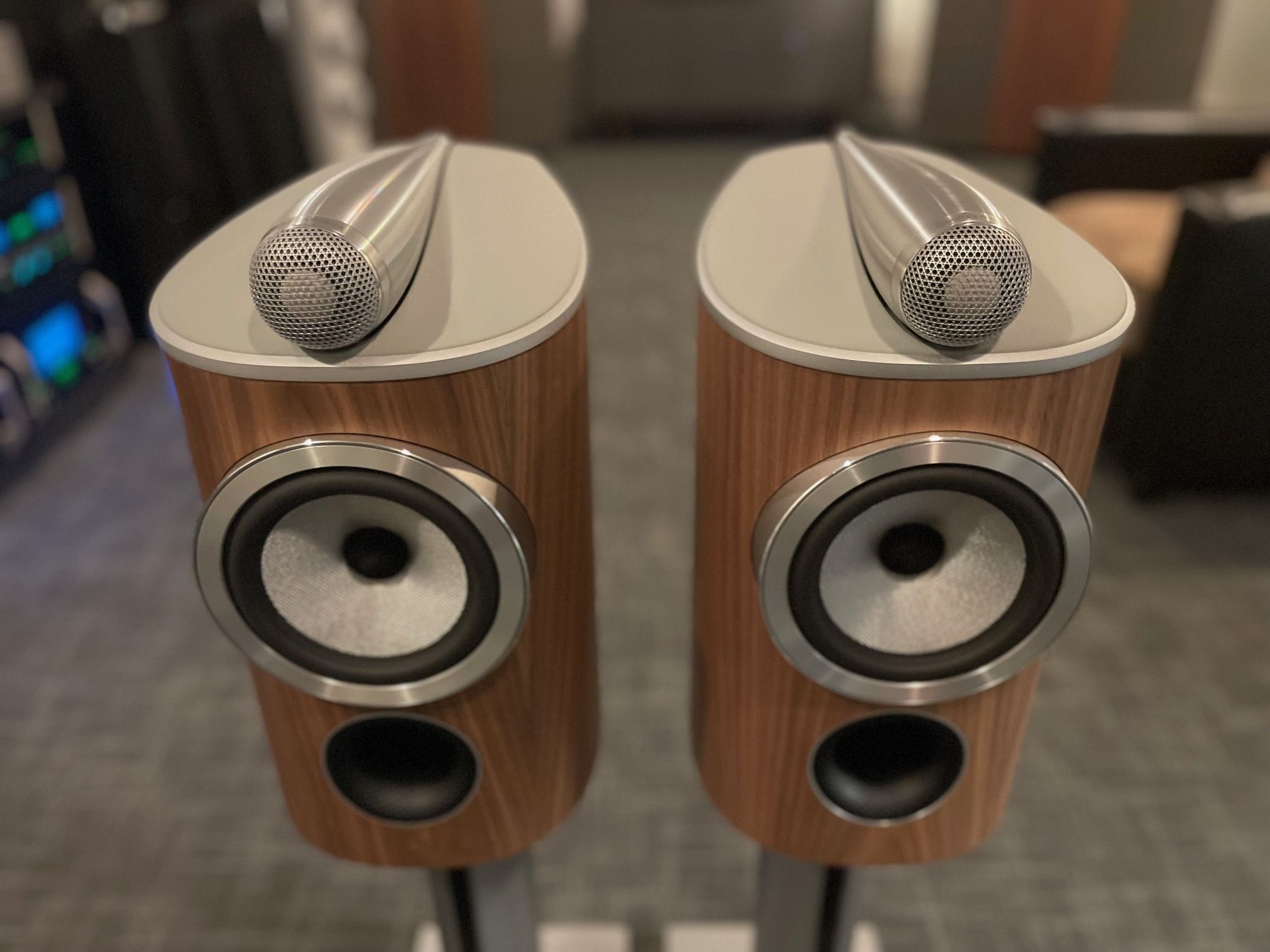 B&W (Bowers & Wilkins) 805 D4 -Satin Walnut (Pair)  **B... 3