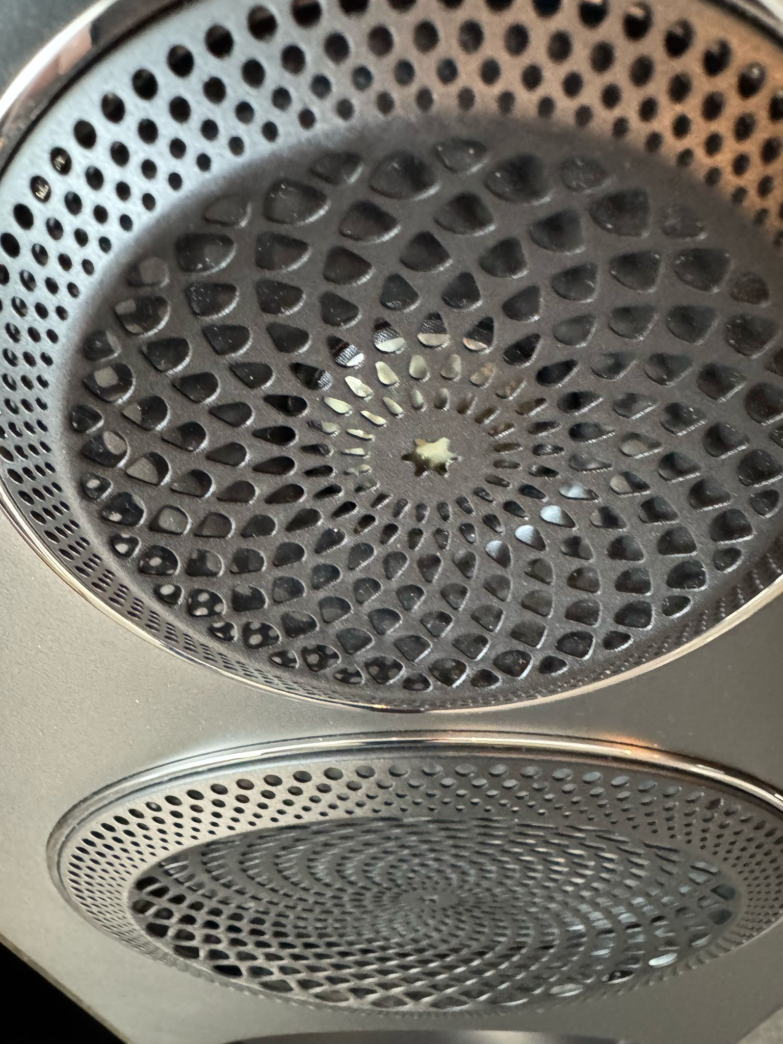 Paradigm Persona 7F speakers in black gloss 13