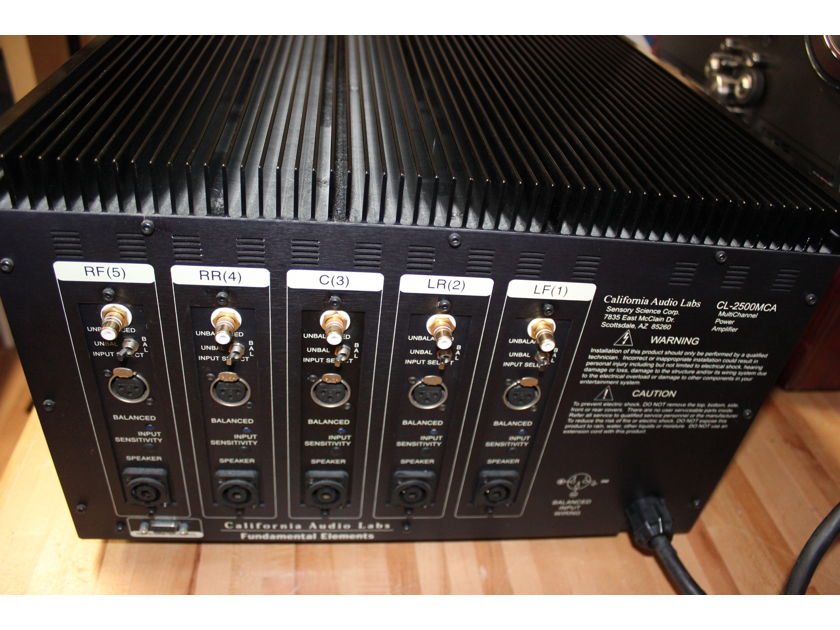 CAL California Audio Labs CL-2500 MCA 5 Channel Amplifier in Excellent Condition