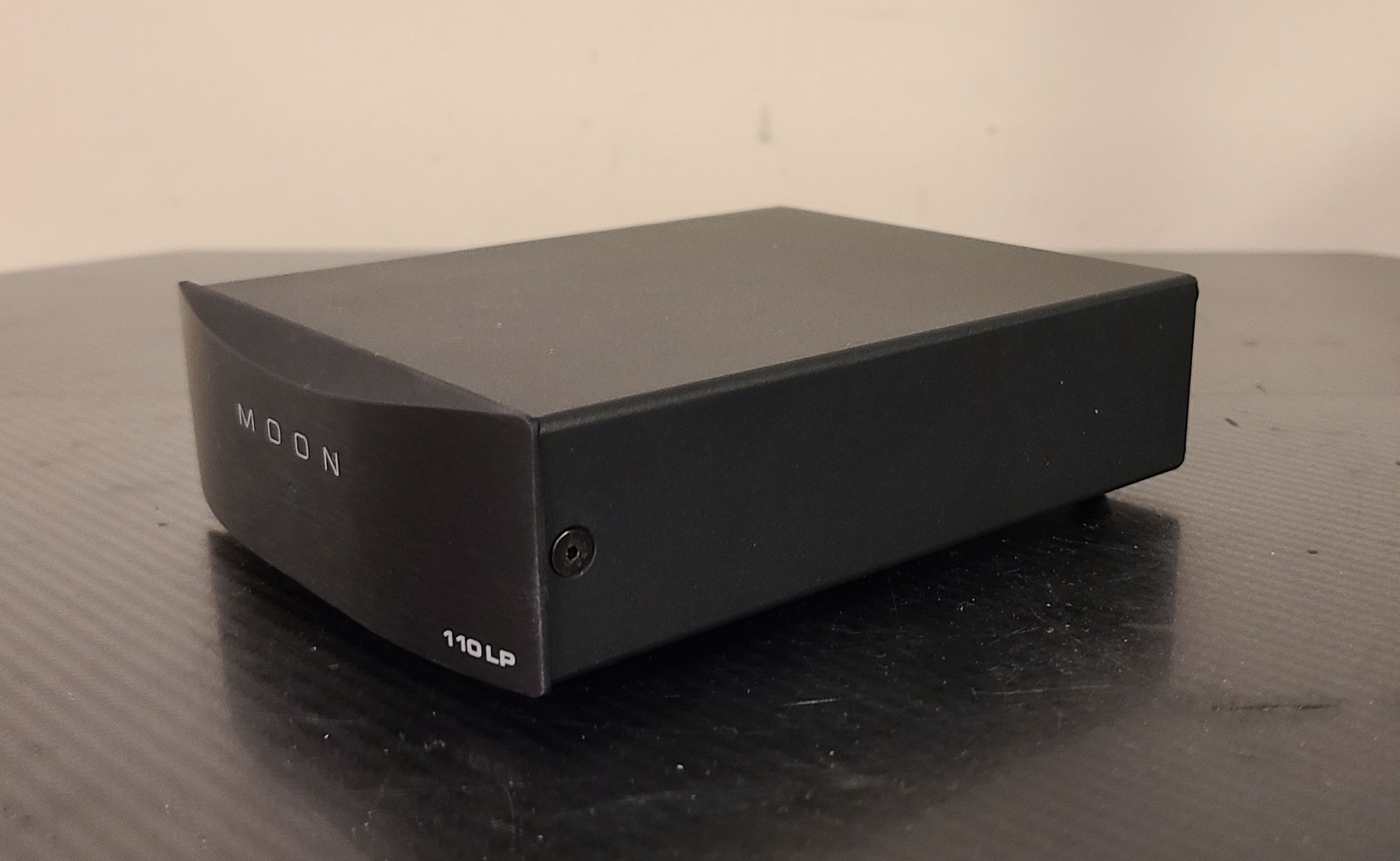 Simaudio Moon 110LP v2 Phono Amplifier MM & MC 4