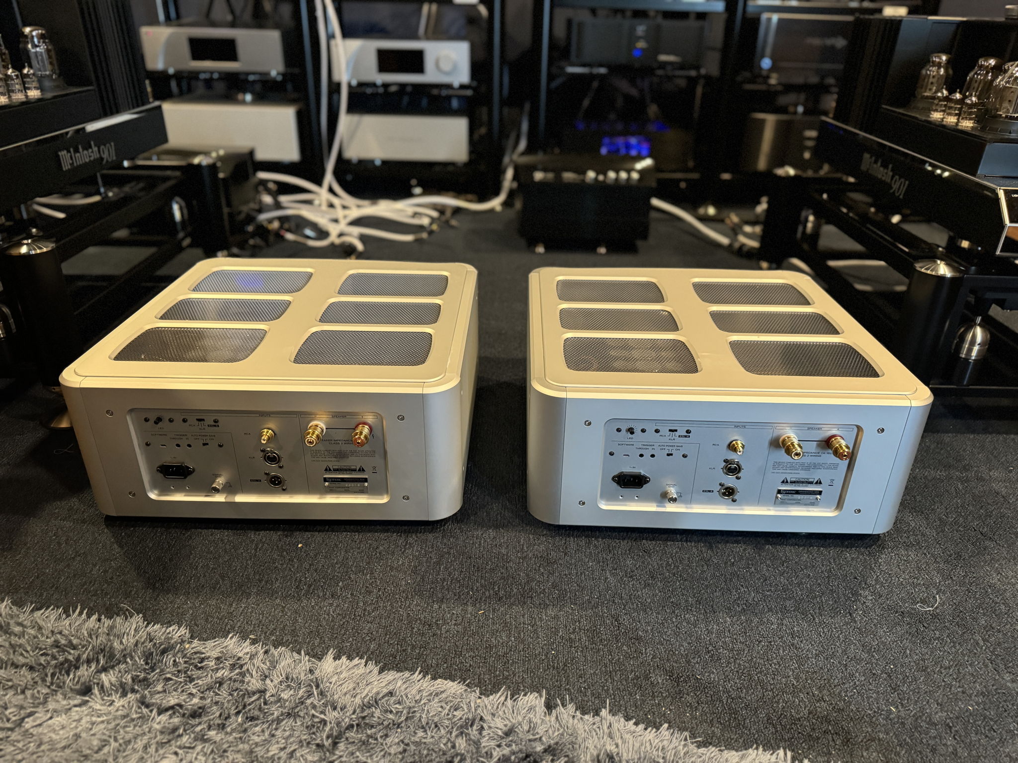 Esoteric Grandioso M1X Flagship Monoblocks- Price Drop**** 5