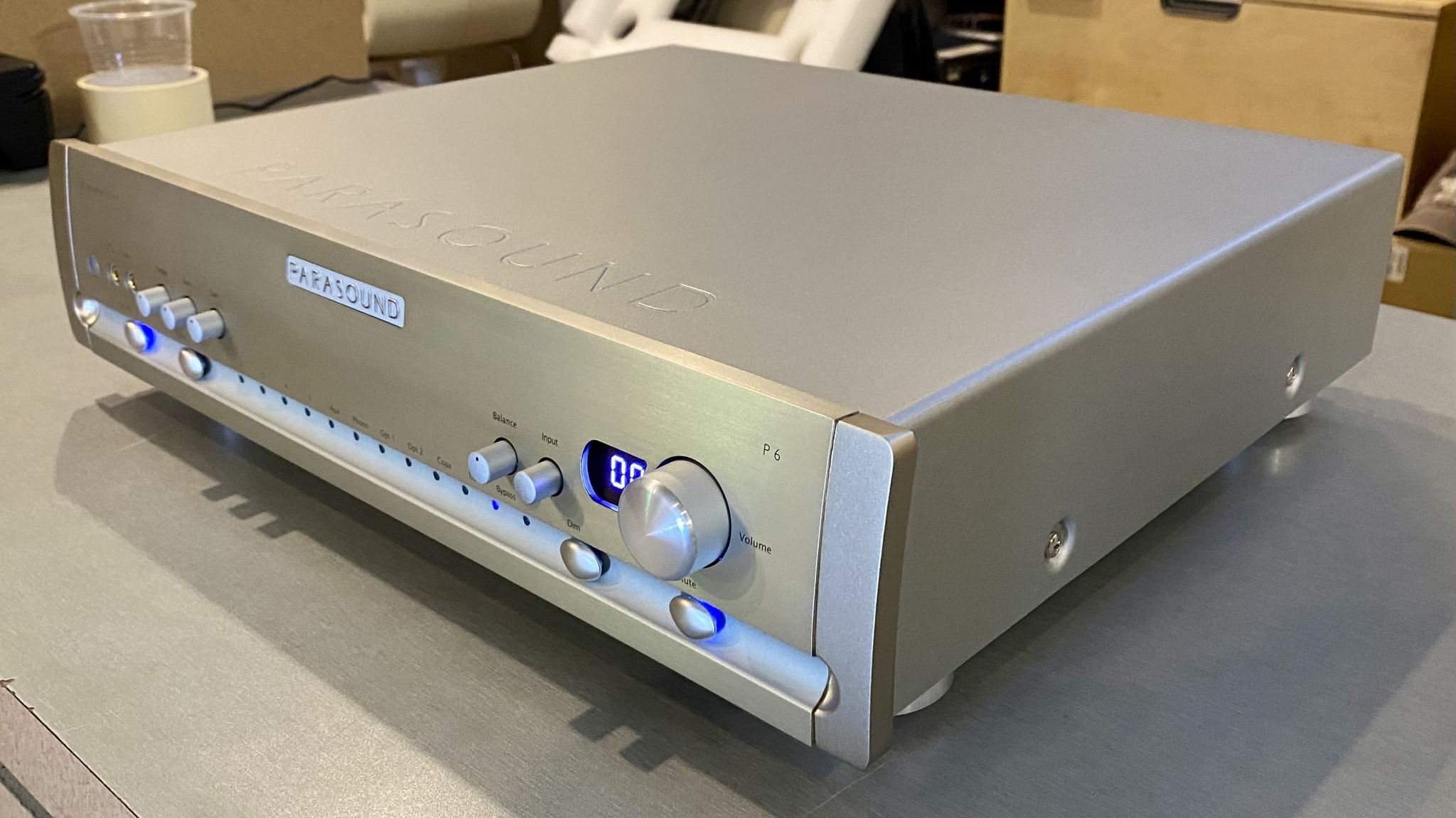 Parasound P6 Stereo Preamplifier | Silver 3