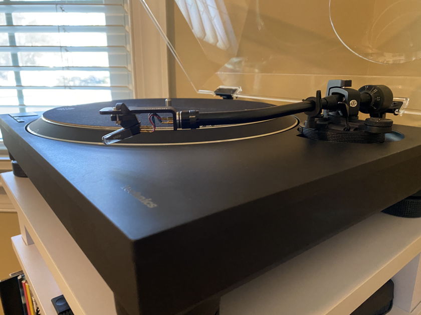 Technics Sl-1500C with Ortofon OM40 Upgrade