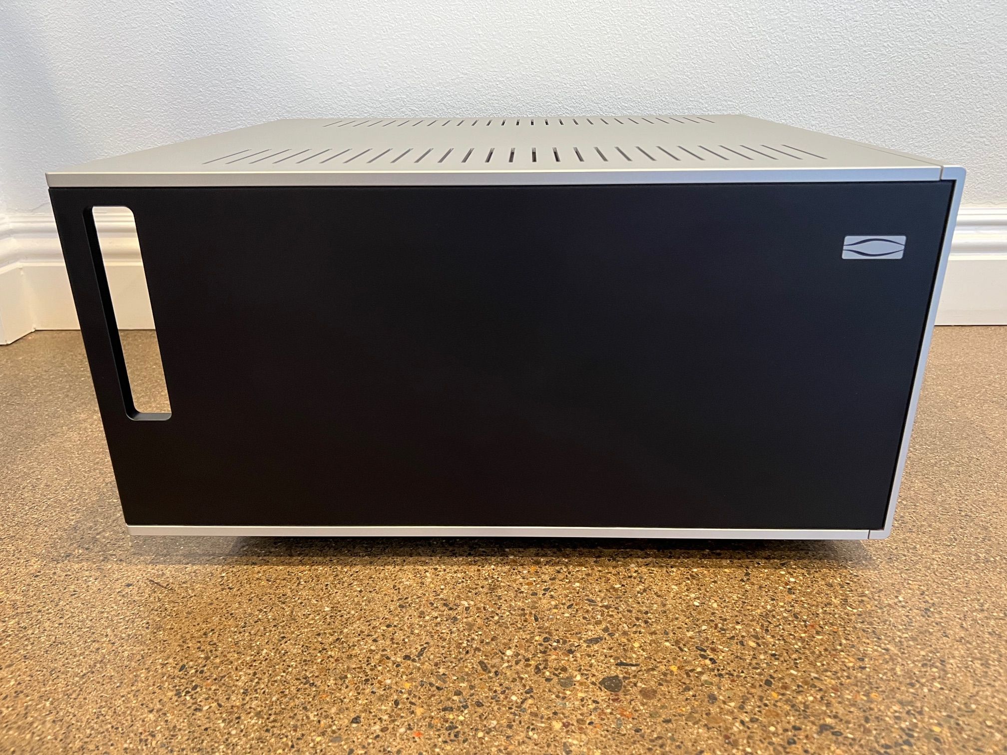 Soulution 711 Stereo Amplifier -- Very Good Condition (... 8