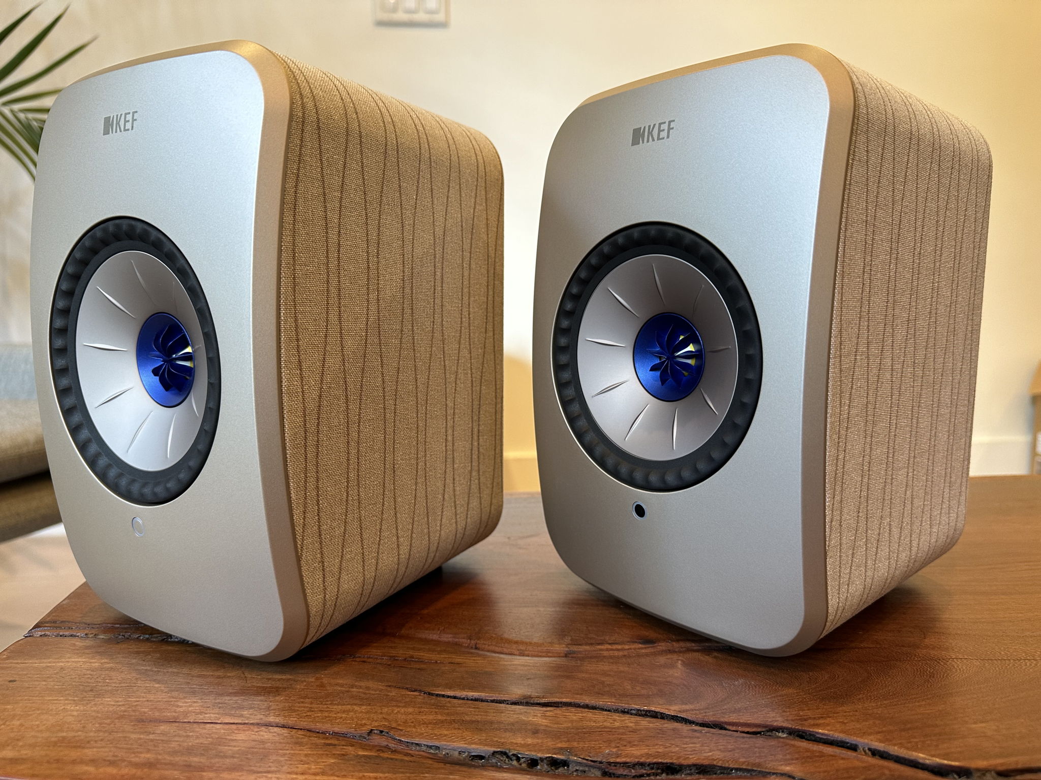 KEF LSX II Wireless Hifi Speakers Bookshelf Monitor Sou... 3