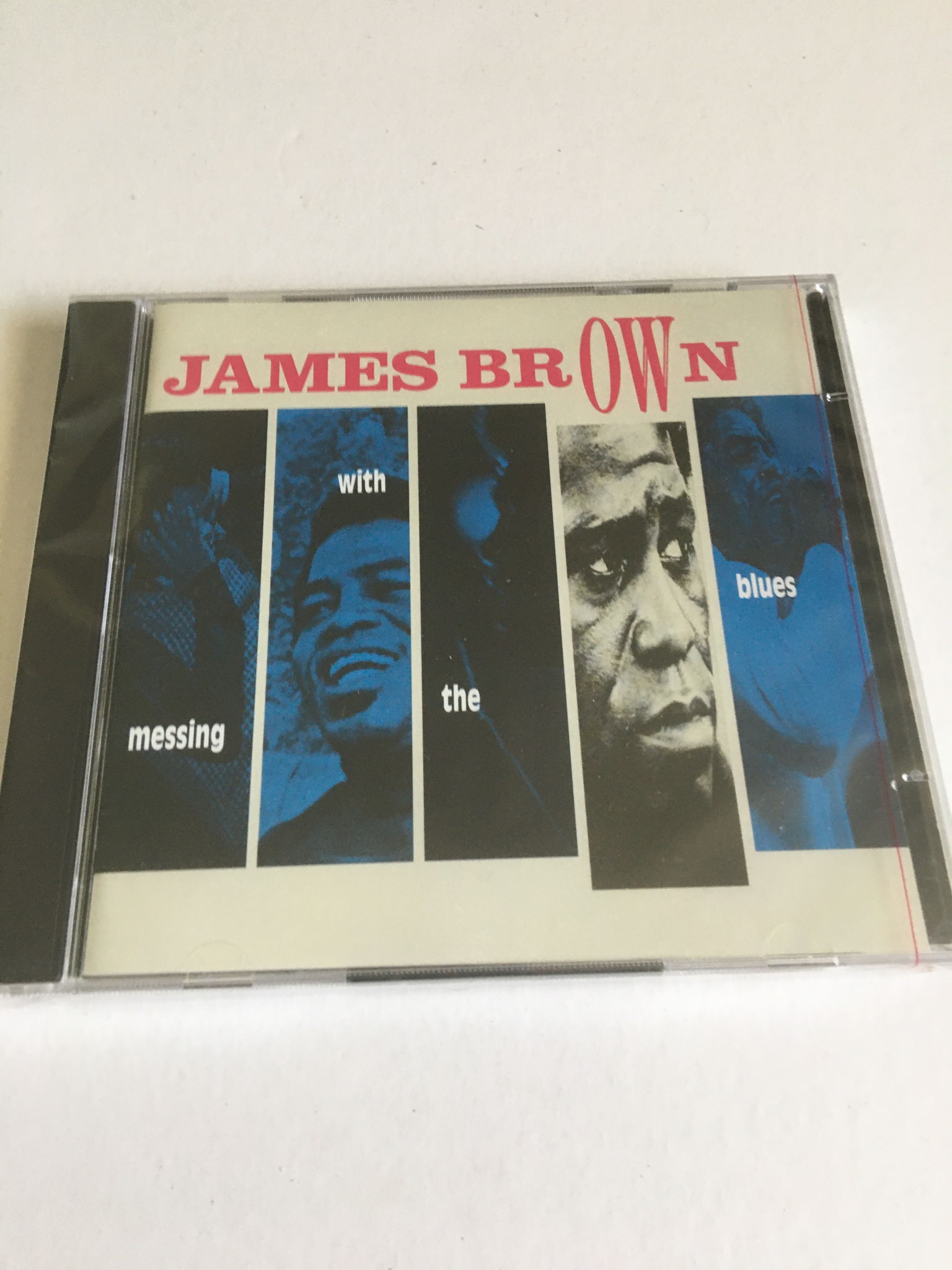 Sealed cd James Brown  Messing with the blues case crac...