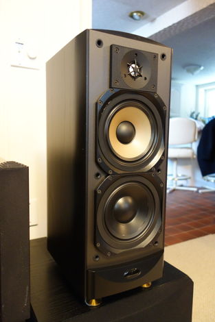 Paradigm Active 40 V2 Home Theater