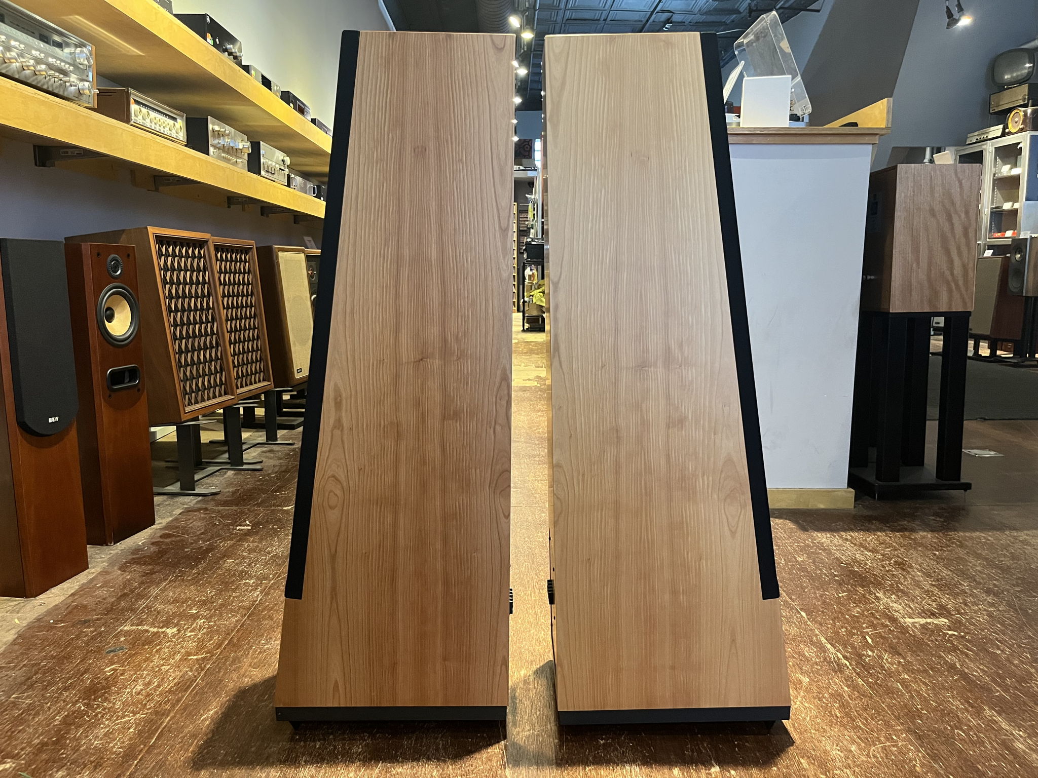 Vandersteen Treo Loudspeakers w/ Original Boxes & Manua... 6