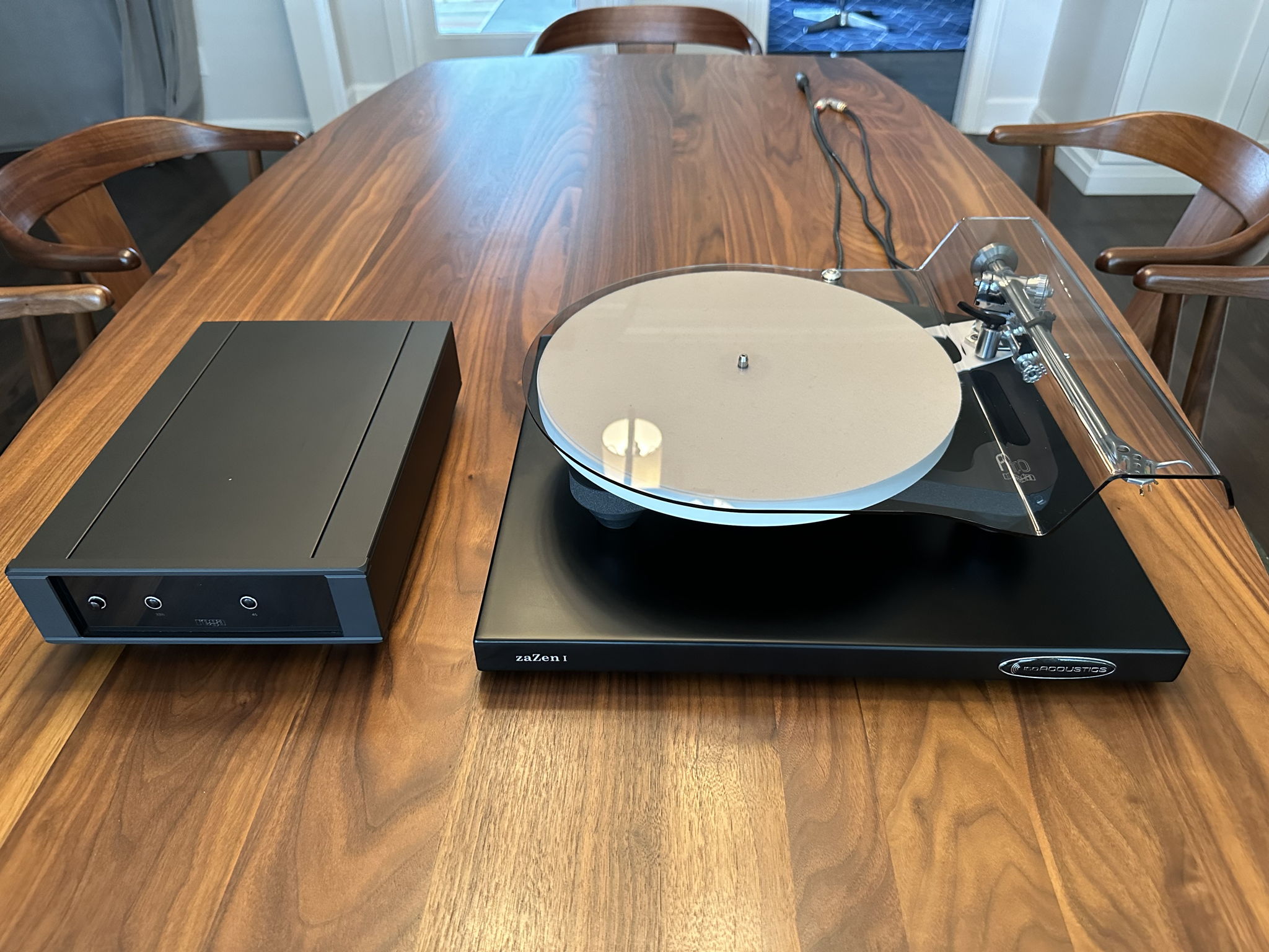 Rega Planar 10