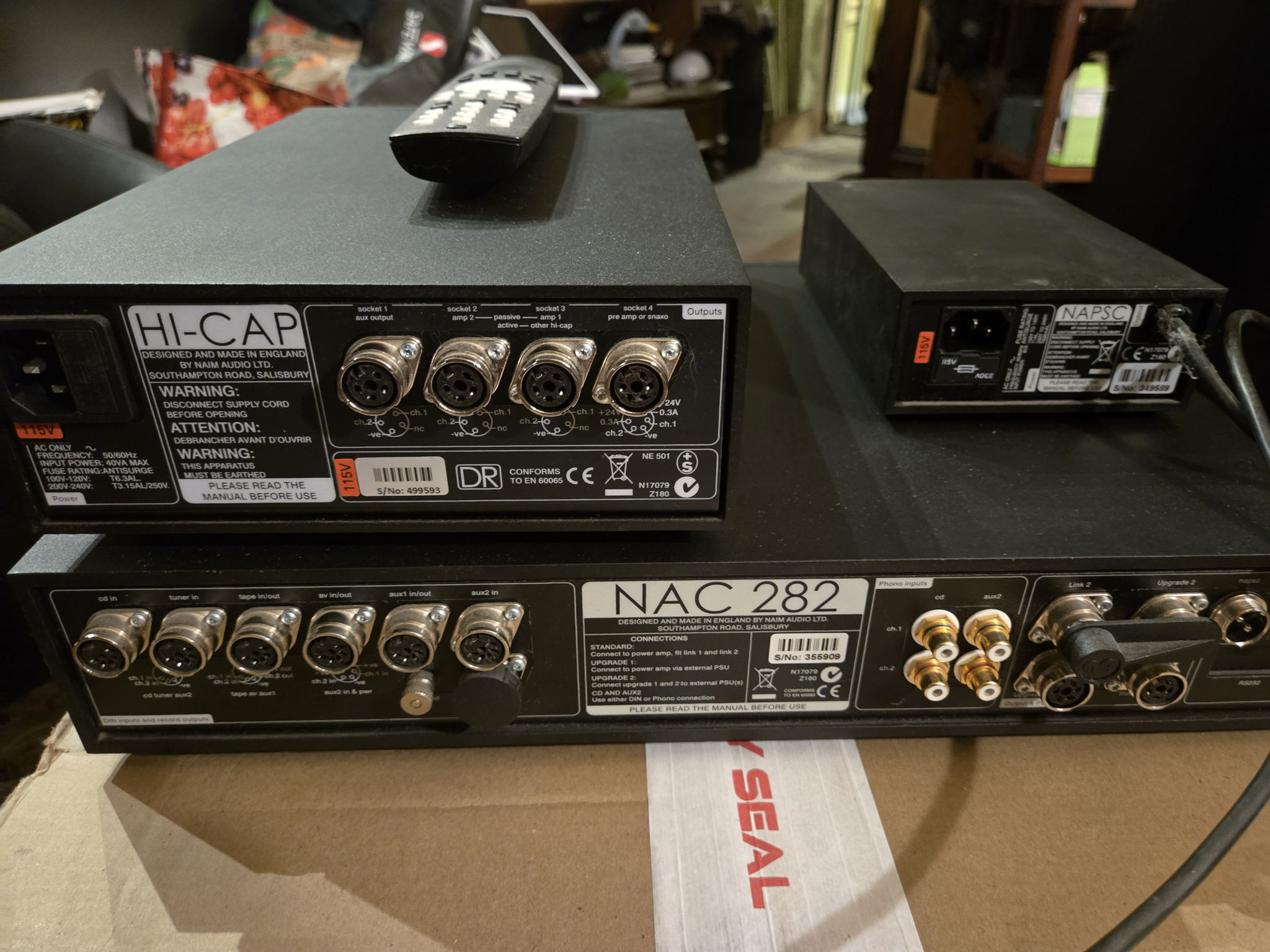 Naim 282 preamp with high cap.power supply 2