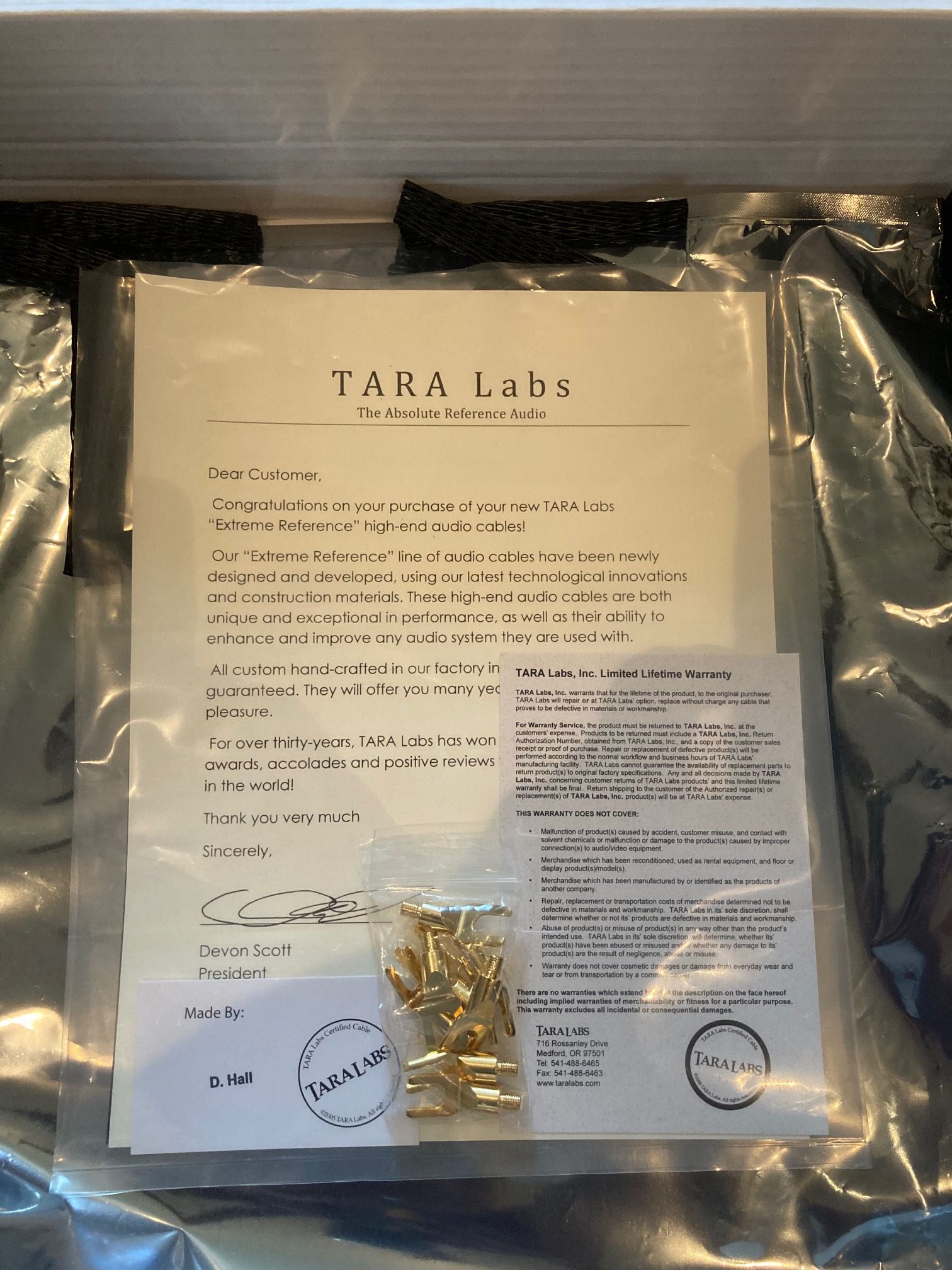 Tara Labs RSC Air Forte 9ft Speaker Cables 4