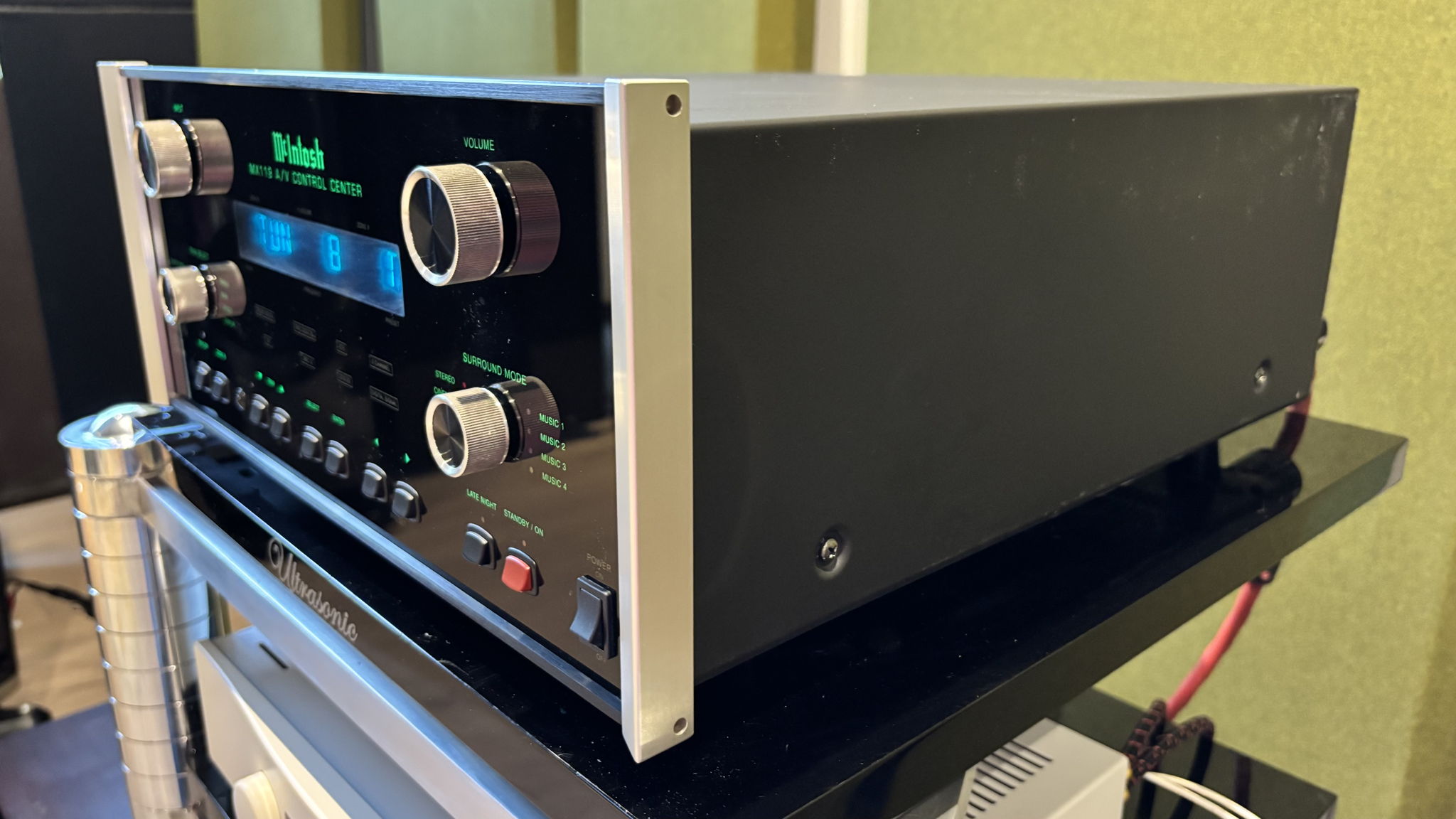 McIntosh MX119 Home Theater Preamplifier and Processor ... 3