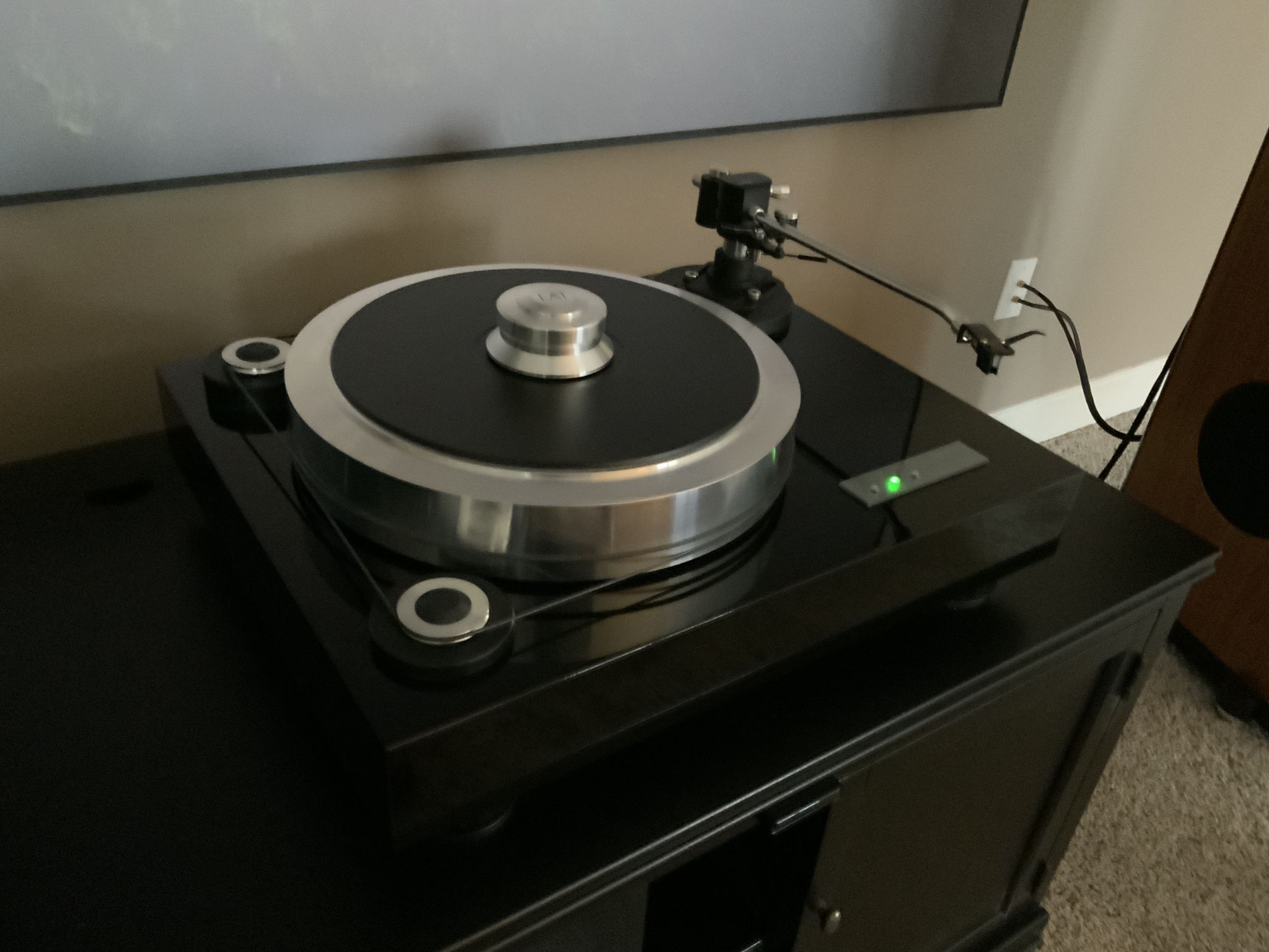 European Audio Team (EAT) Forte S Turntable 5