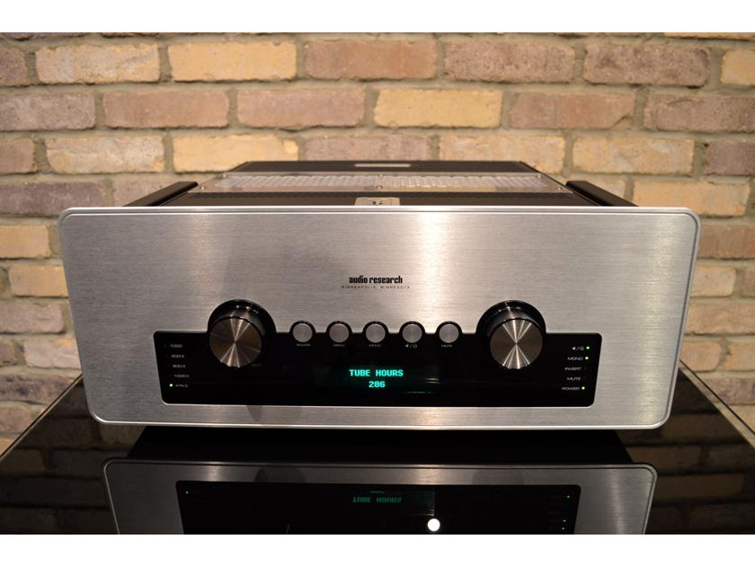 Audio Research GSPre - Reference Preamplifier w/ Phono Stage