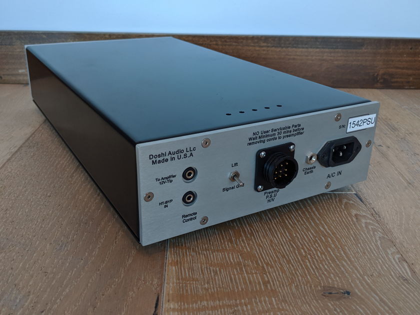 Doshi Audio V3.0 Line Stage Preamplifier in Silver Finish w/ External PSU