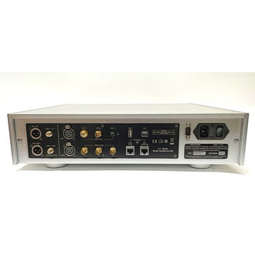 DCS Bartok DAC/Streamer with Headphone Amp