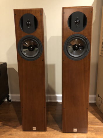 Vienna Acoustics Bach Grand Speakers