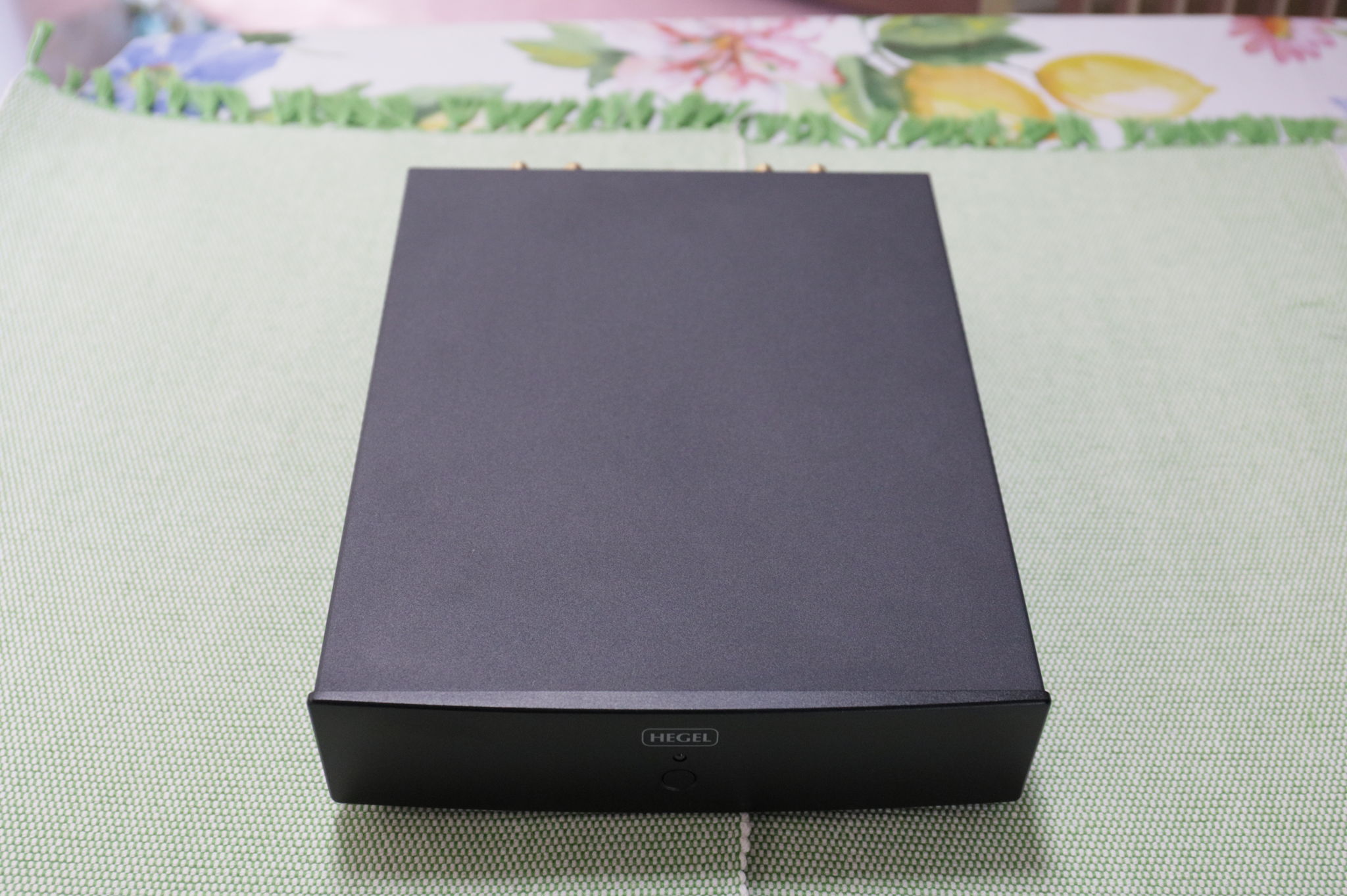 Hegel V10 MM/MC Phono Stage 6