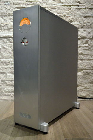 Nagra HD Amp - The Swiss Statement Power Amplifier - Pair