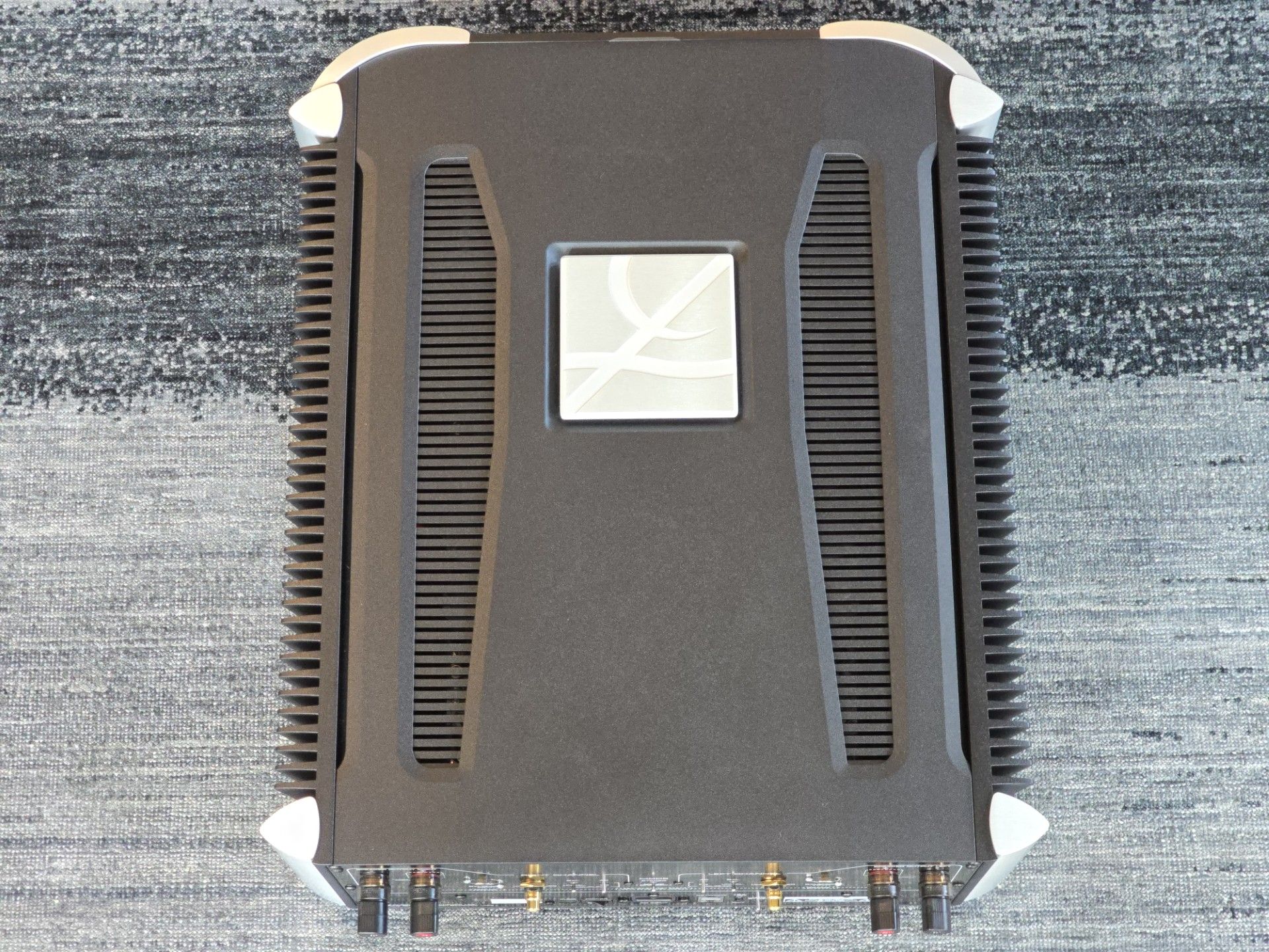 Sim Audio Moon 861 Power Amp 3