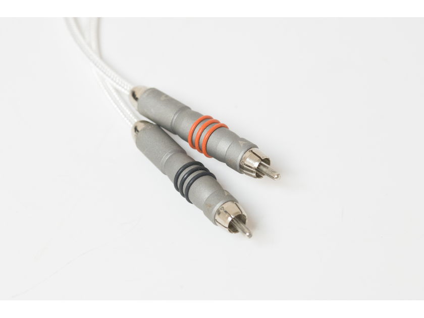 High Fidelity Cables Ultimate Titanium RCA 1m, NEW in case, 40% off