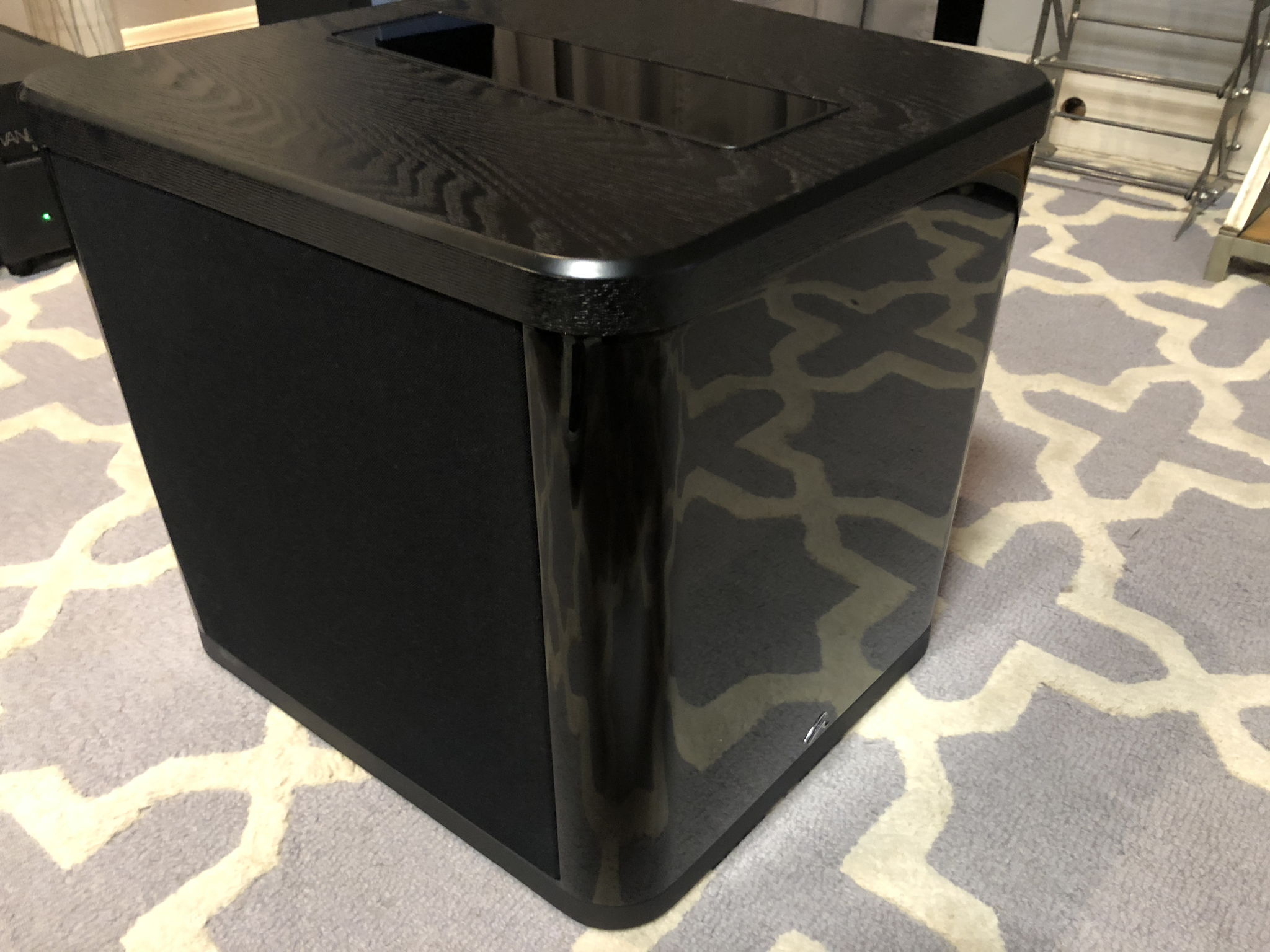 martin logan balanced force 210