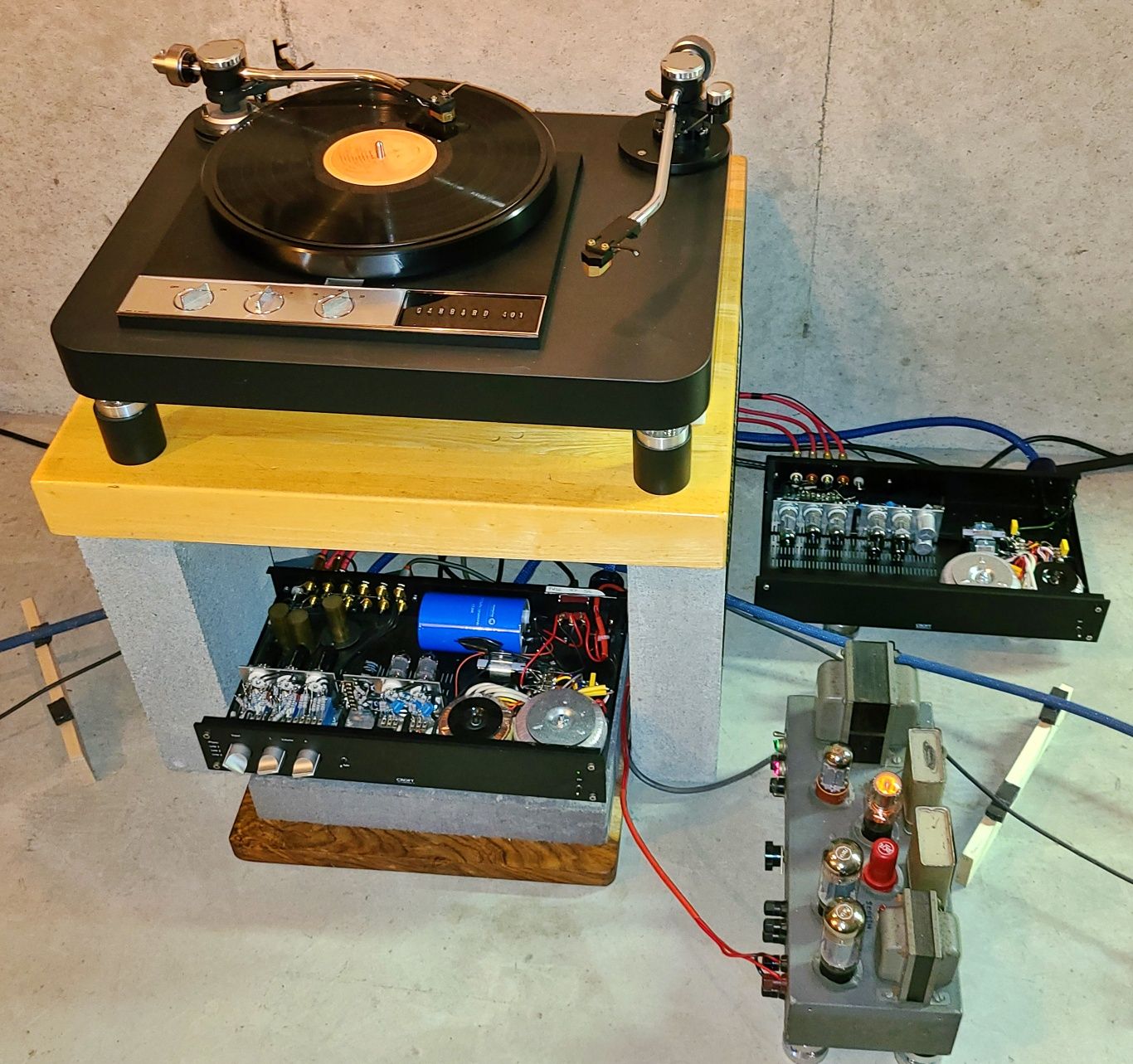 Phono only with phono amp for 12" on right  phono 9"/preamp under table with tube psu in front.