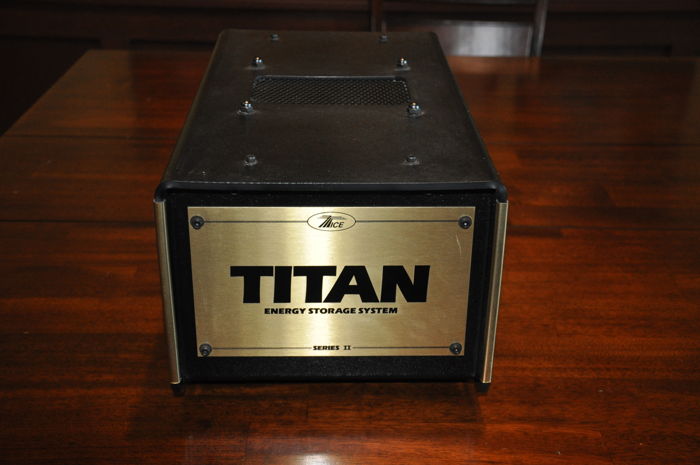 Tice Audio Power Block with Titan