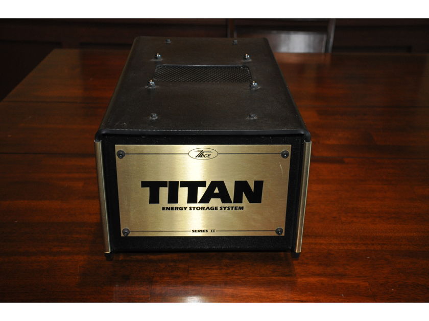 Tice Audio Power Block with Titan