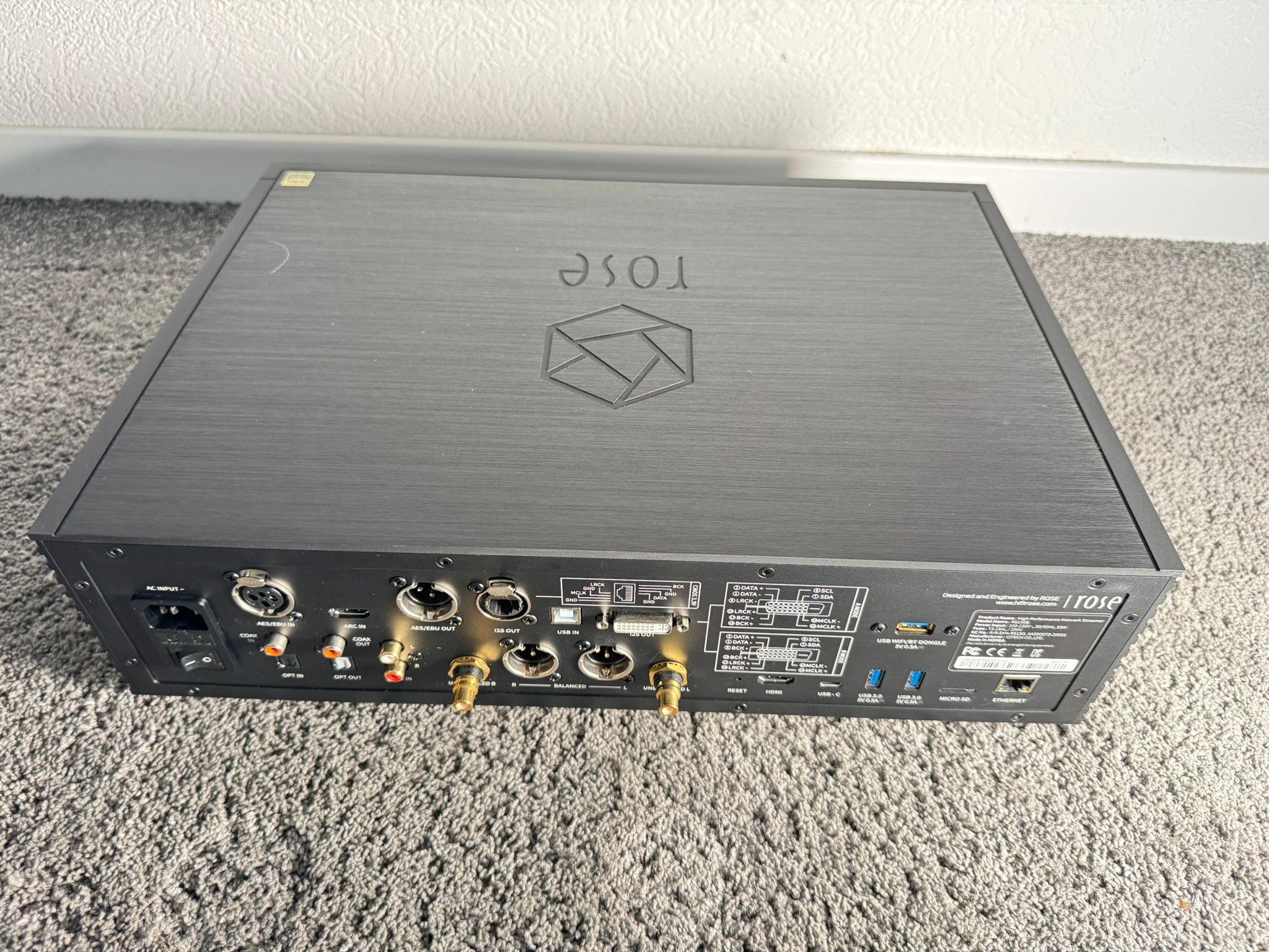 Rose HiFi RS150B streamer in black 7