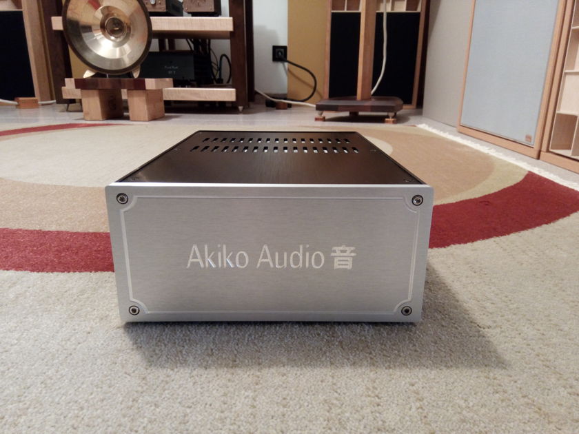 Akiko Audio Corelli Power Conditioner