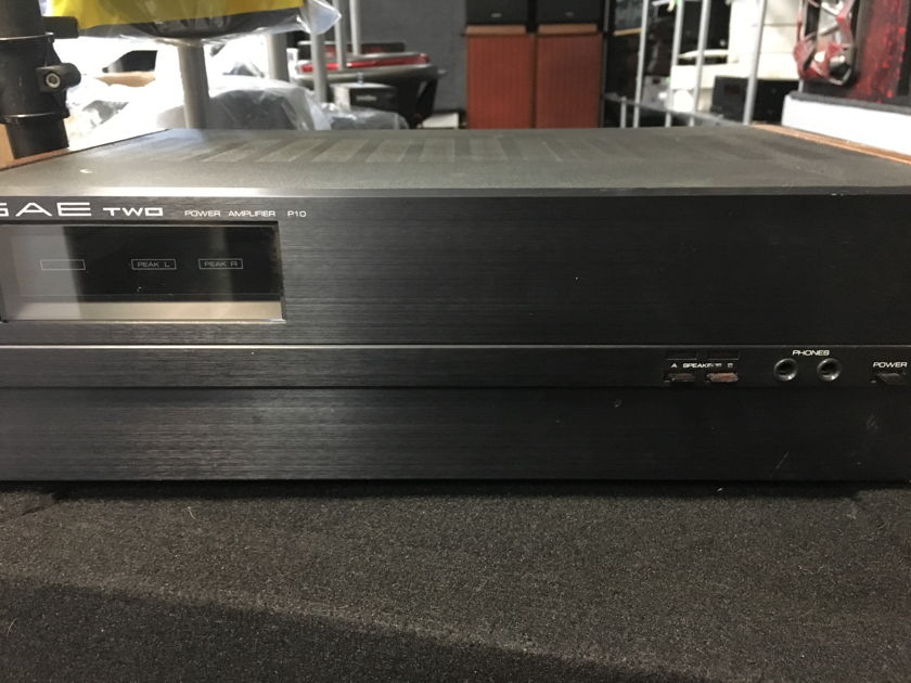 Vintage SAE two power amplifier P10