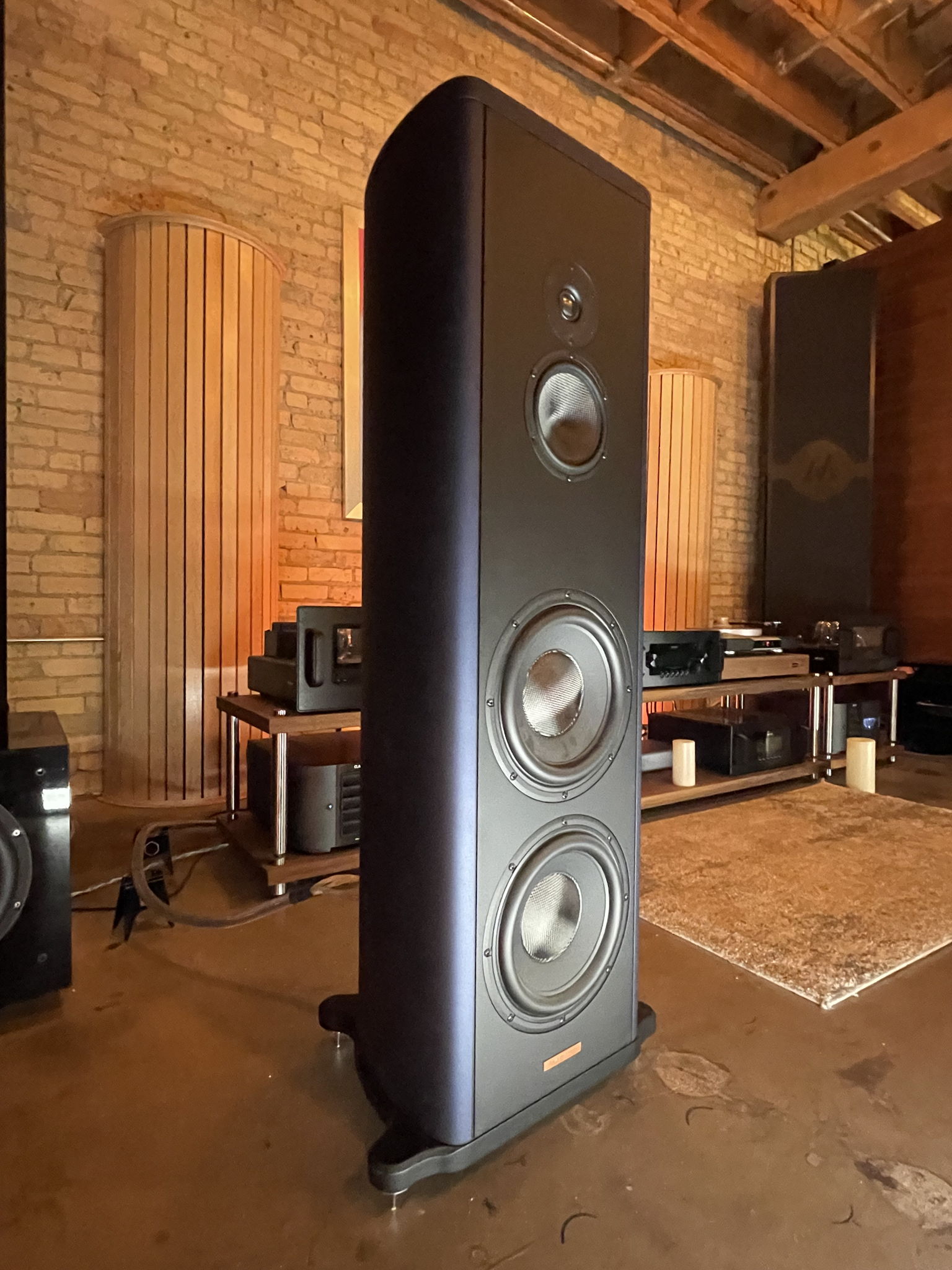 Magico  S5 mk2 2