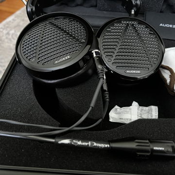 Audeze Headphone LCD 5 with 4 premium cables included