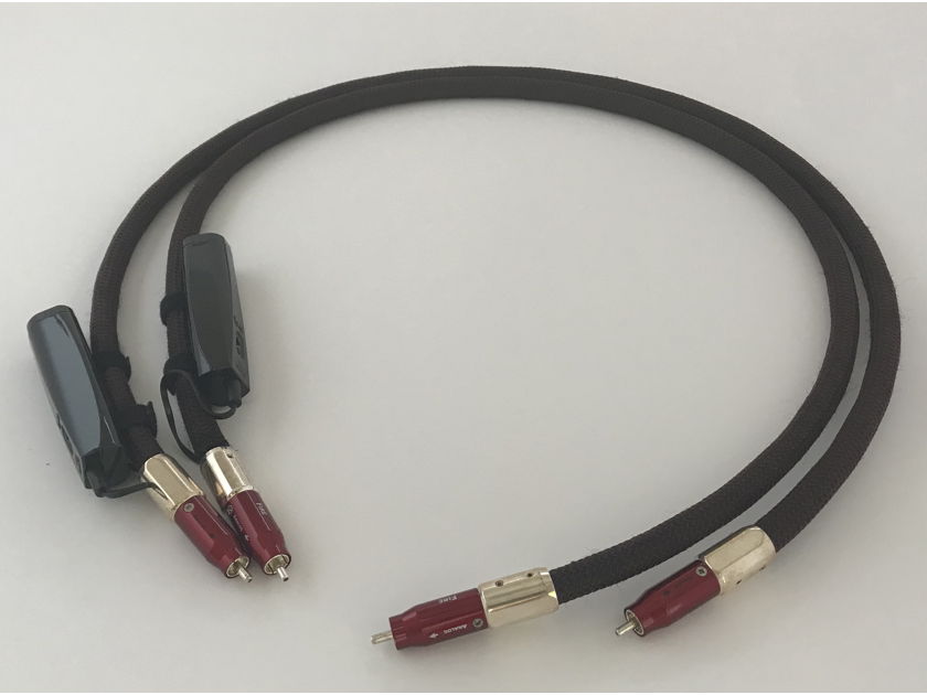 Audioquest Fire 1 meter run of interconnect with Rca plugs