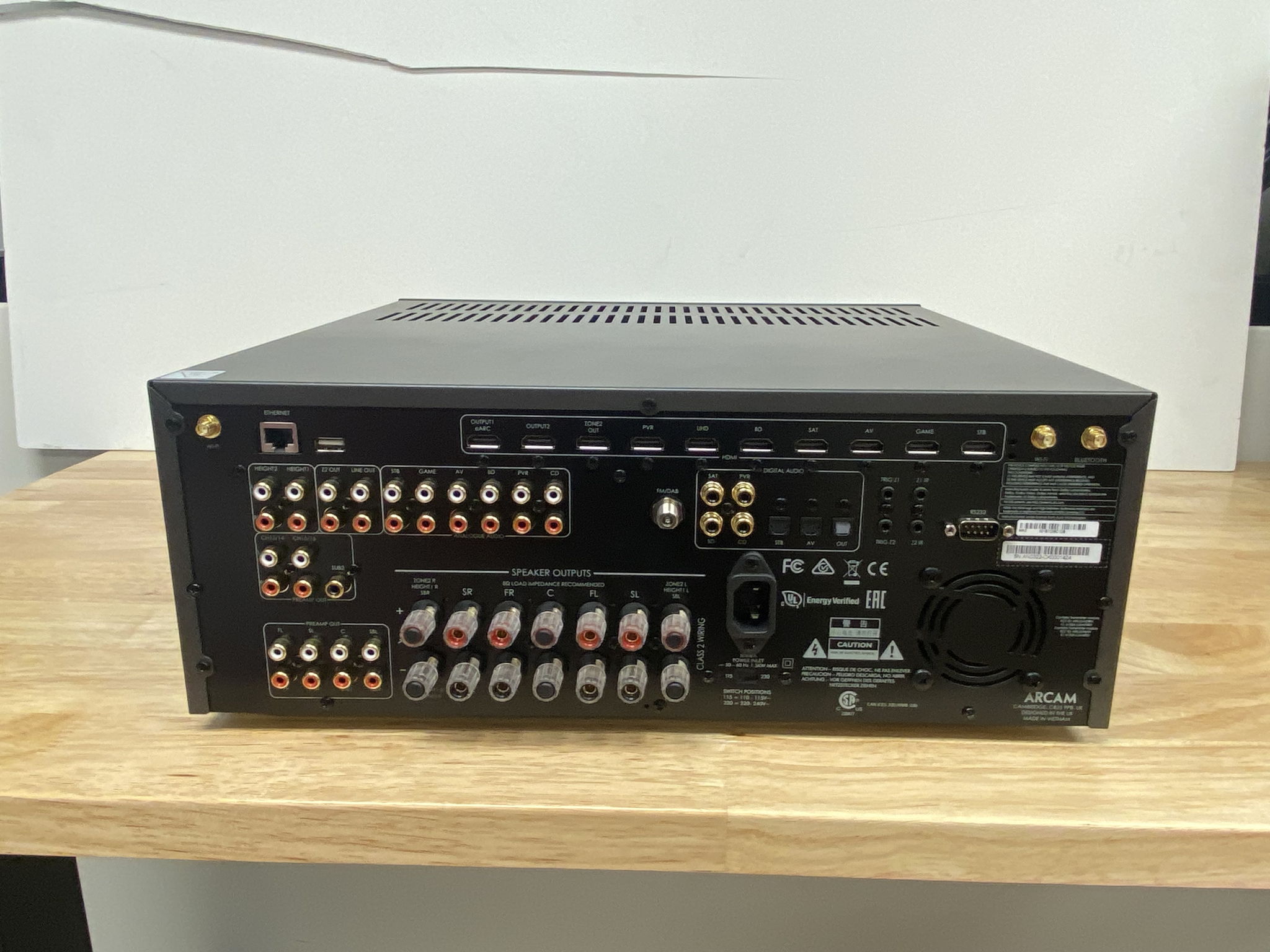 Arcam AVR-20 3