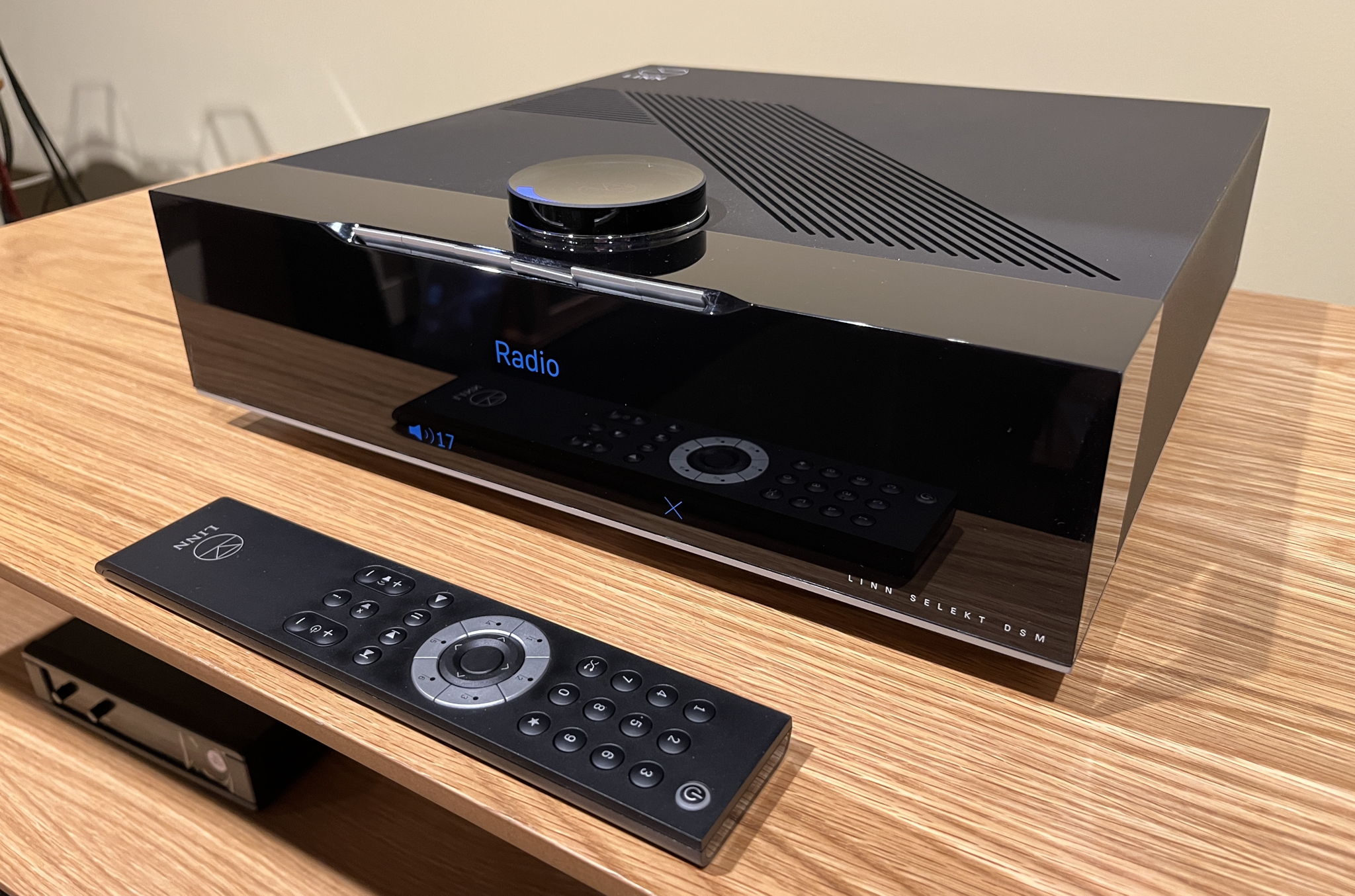 Linn Selekt DSM preamp/streamer with Katalyst DAC