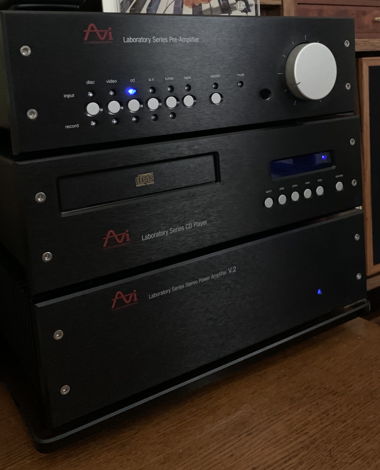 AVI Laboratory System:   AMP , PRE-AMP AND CD PLAYER