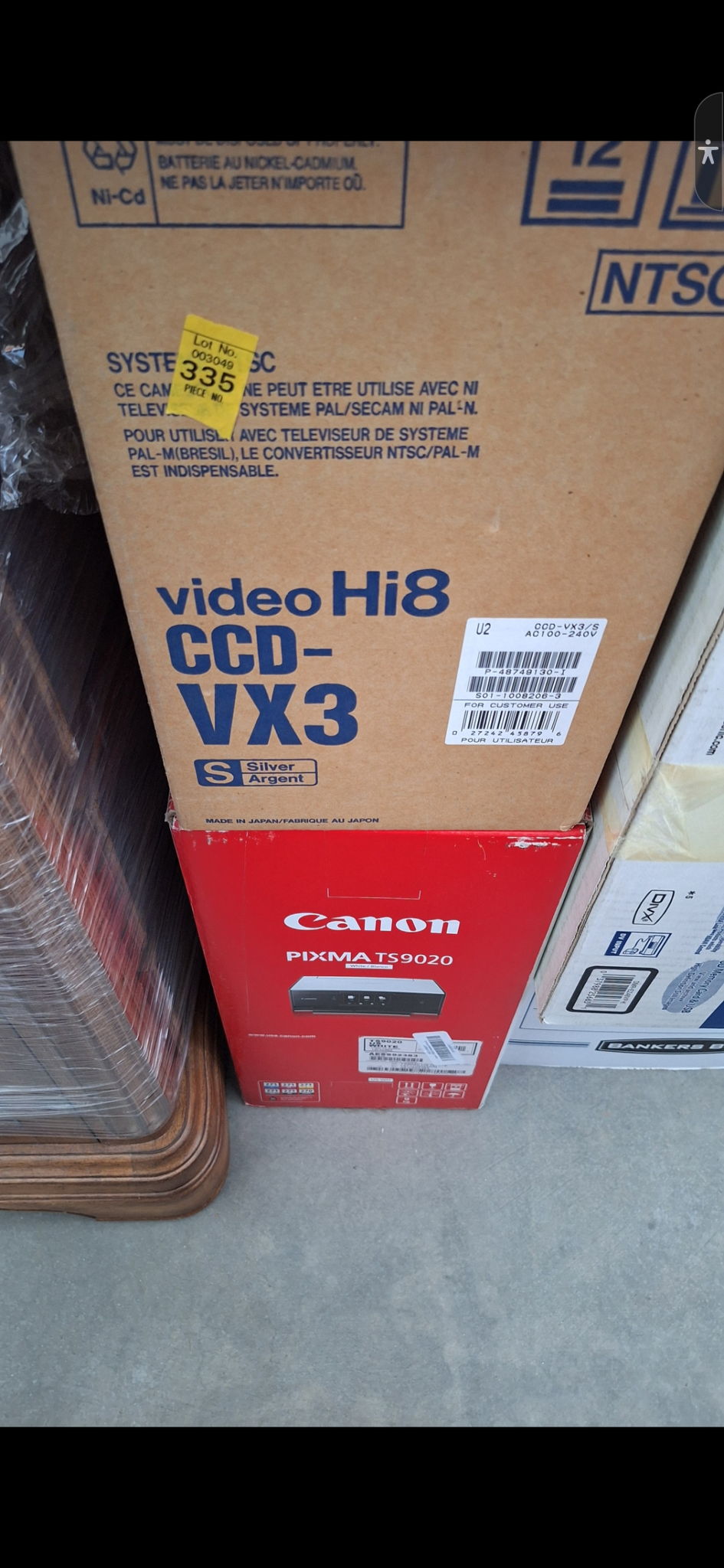 Sony CCD-VX3 hi8 Video Camera BRAND NEW $1995 Flawless ... 2