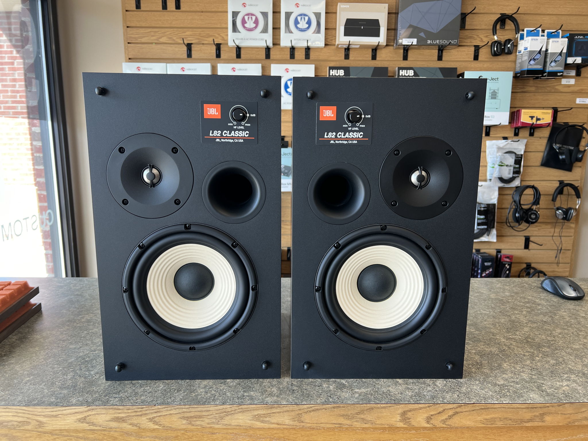 JBL L82 Classic 8