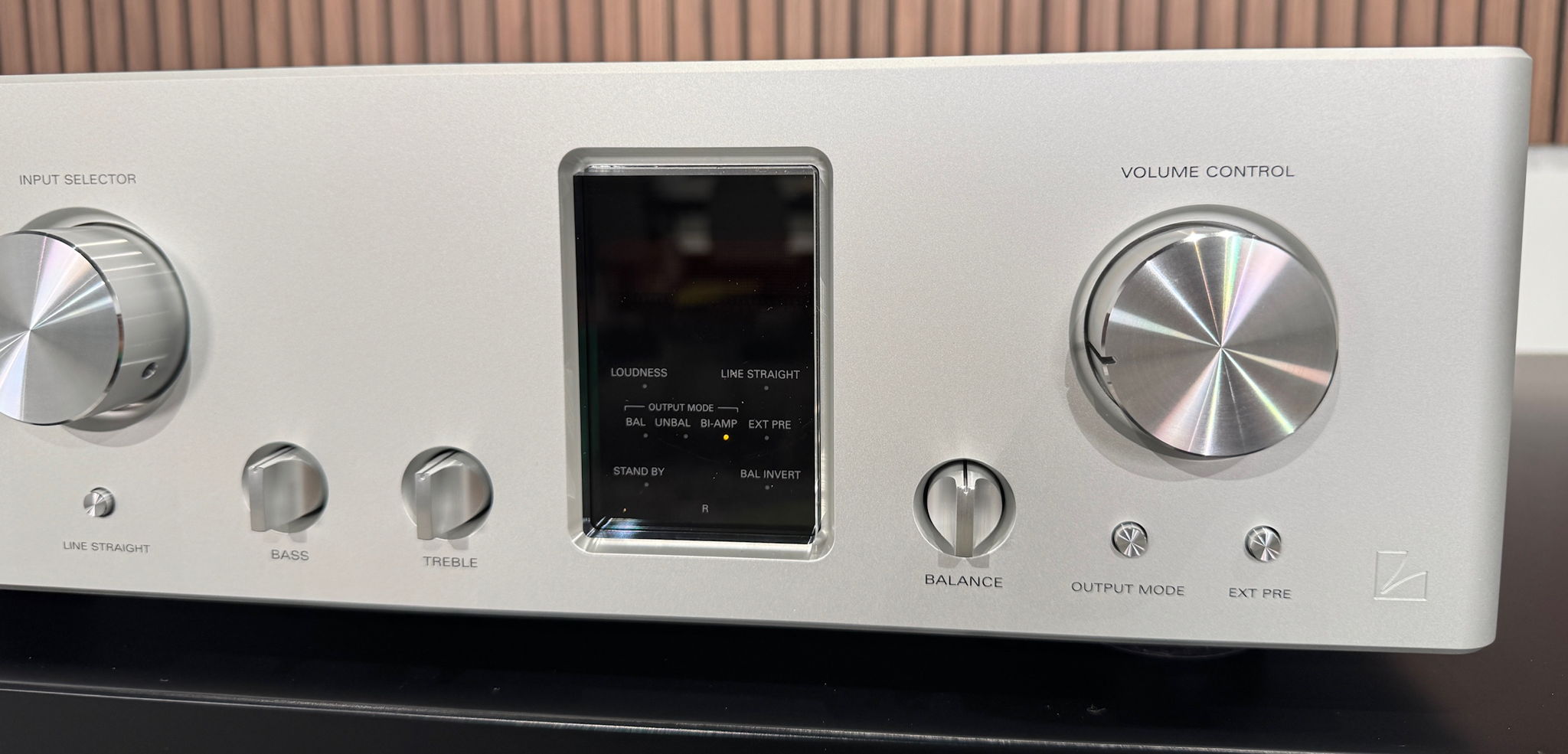 Luxman C-900U 11