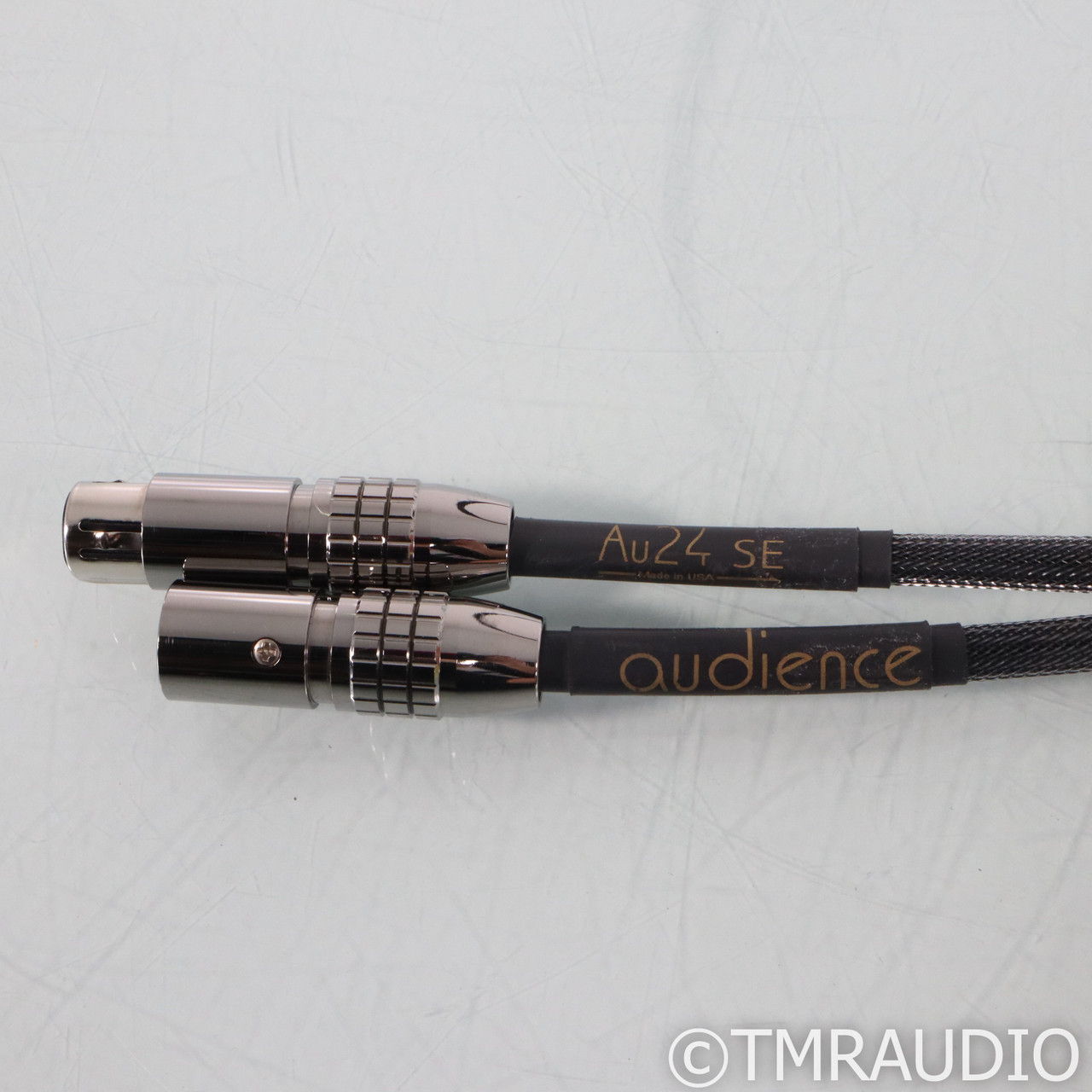 Audience Au24 SE XLR Cables; 1.5m Pair Balanced Interco... 5