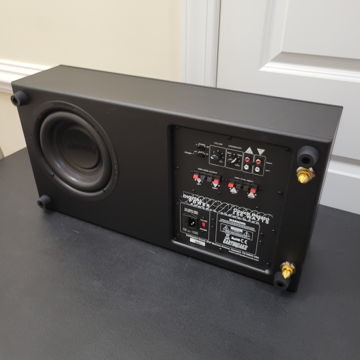 Earthquake Subwoofer Powered CP-8
